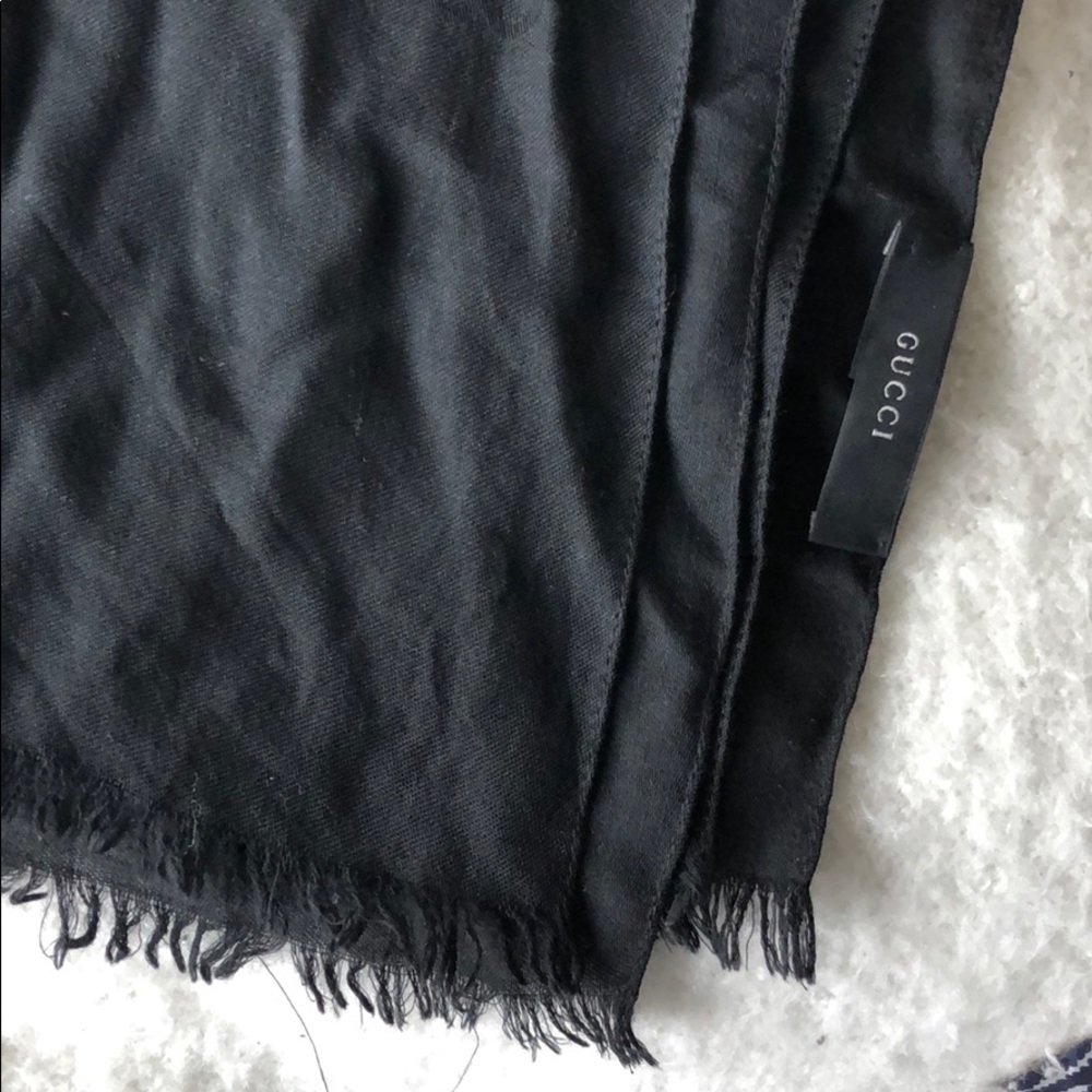Gucci scarf